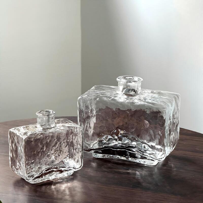качество Rectangular Clear Hammered Glass Vase - Modern Minimalist Decorative Flower Vase for Table Centerpiece завод