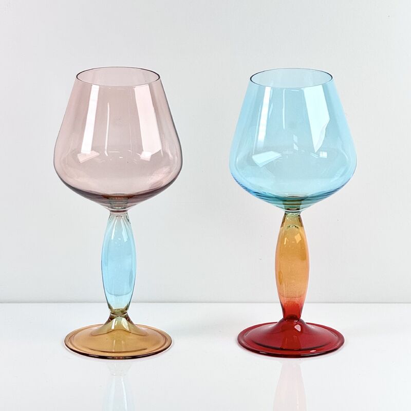Качество Hand-Blown Gradient Color Borosilicate Wine Glasses, Multi-Color Artistic Stem Goblets for Wine, Cocktail, Home Bar & Party Decor фабрика