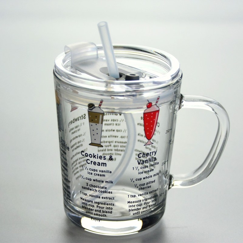 качество Мультфильмы о кристаллических бокалах с крышкой и силикатной соломой завод