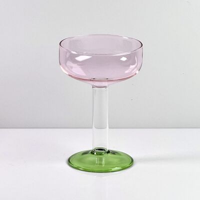 Качество Hand Blown Borosilicate Stemmed Wine & Cocktail Glass Set, Pink Bowl with Green Hollow Stem Base, Colored Spray Tinted Art Goblets for Bar, Wedding & Table Decor фабрика