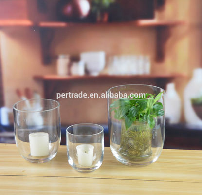 качество Настроить цвет в форме U ручной резки декоративной стеклянной вазы завод