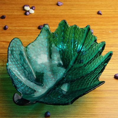 качество Уникальные декоративные зарядные пластины для закусок из кленового листа завод