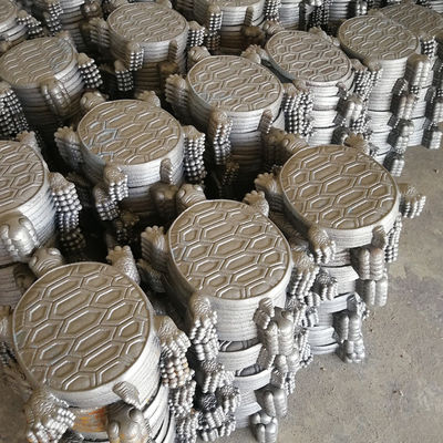 качество Металлический черепаха Спускающий камень Литые железные ремесла для сада завод