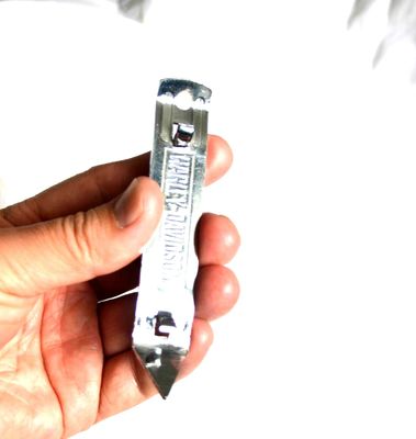 качество Взвешенный логотип бренда Винтажный открыватель бутылок из нержавеющей стали завод