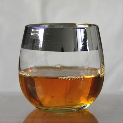 качество Платиновые стаканы для питья с ионным покрытием завод