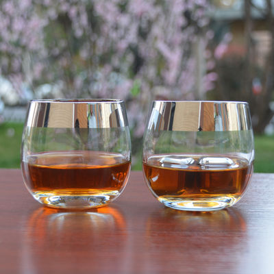 качество Платиновые стаканы для питья с ионным покрытием завод